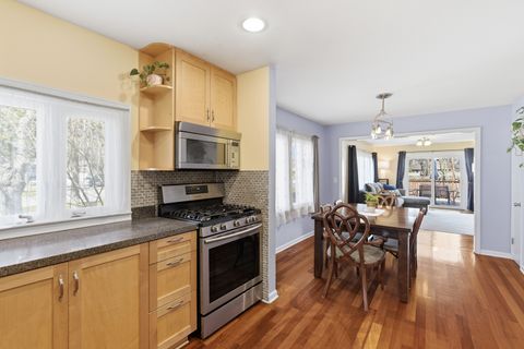 Tiny photo for 10033 Montrose Avenue, Schiller Park, IL 60176 (MLS # 12605722)