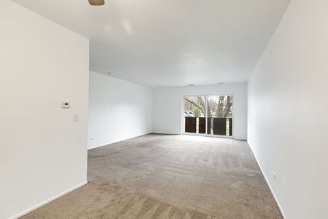 Tiny photo for 2650 Brookwood Way Drive #203, Rolling Meadows, IL 60008 (MLS # 12592378)