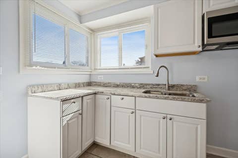 Tiny photo for 12538 S Justine Street, Calumet Park, IL 60827 (MLS # 12706287)