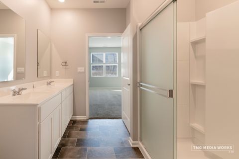 Tiny photo for 1175 Sonoma Court, Pingree Grove, IL 60140 (MLS # 12594143)