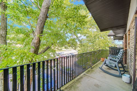 Tiny photo for 13913 James Drive #1021, Crestwood, IL 60418 (MLS # 12705308)