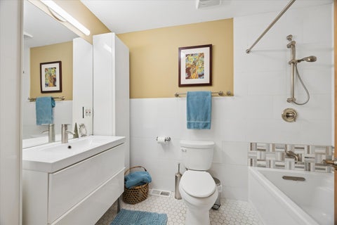 Tiny photo for 1005 S Brainard Avenue, La Grange, IL 60525 (MLS # 12708865)