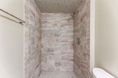 Tiny photo for 6625 N Northwest Highway #202, Chicago, IL 60631 (MLS # 12491978)