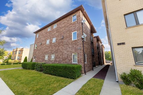 Tiny photo for 6625 N Northwest Highway #202, Chicago, IL 60631 (MLS # 12491978)