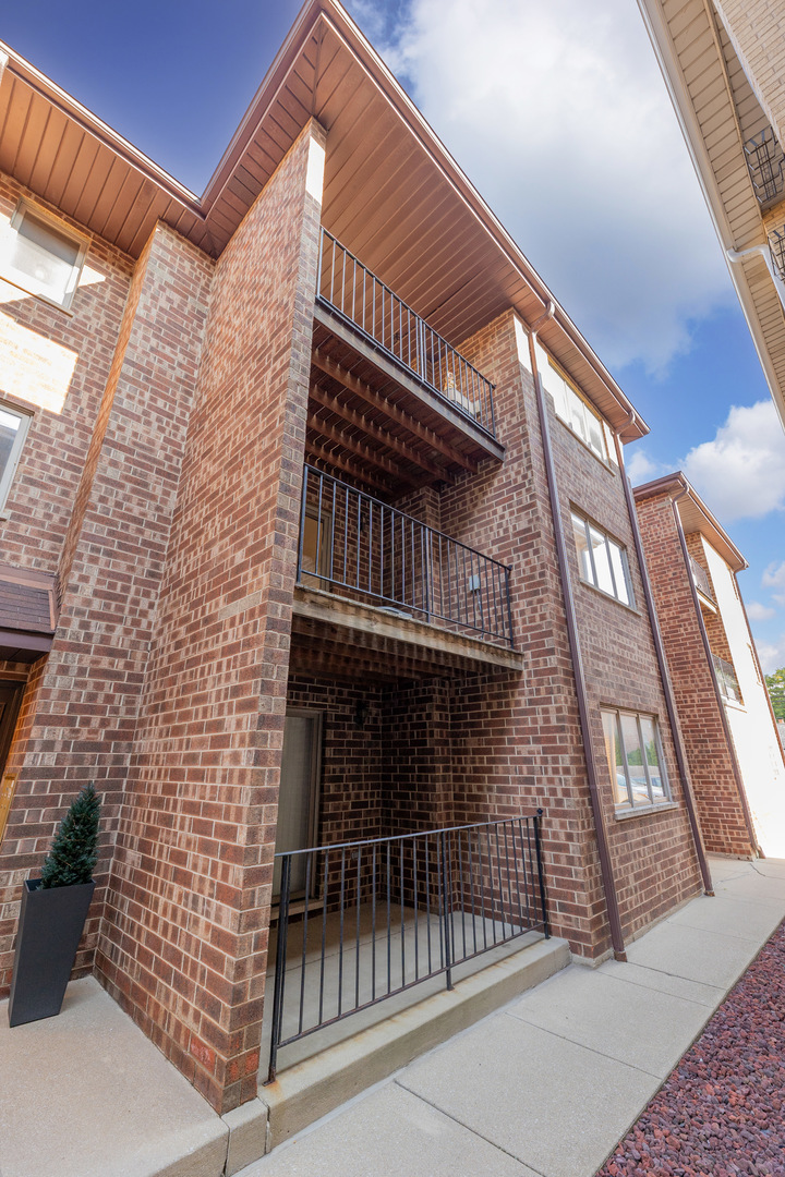 6625 N Northwest Highway 202