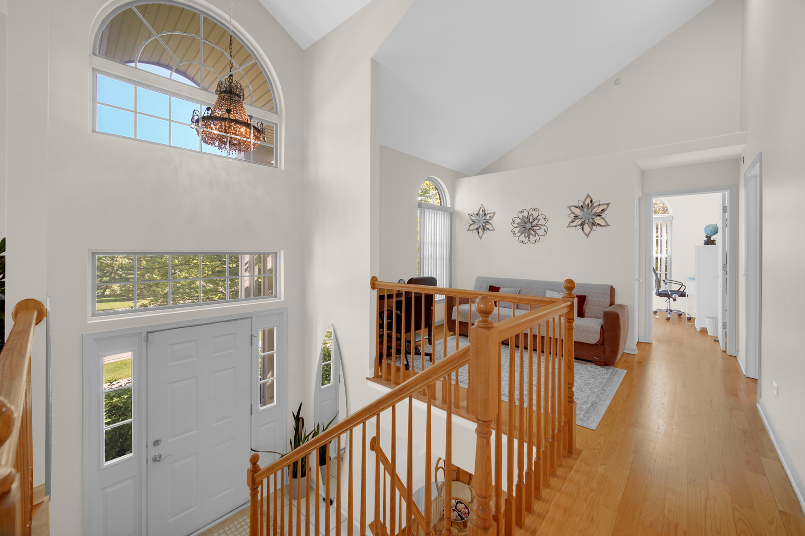 679 PRESTWICK Lane