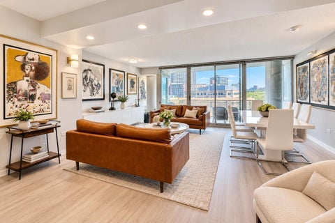 Tiny photo for 1720 Maple Avenue #950, Evanston, IL 60201 (MLS # 12763724)