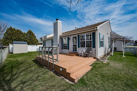 Tiny photo for 176 Jefferson Lane, Streamwood, IL 60107 (MLS # 12595419)