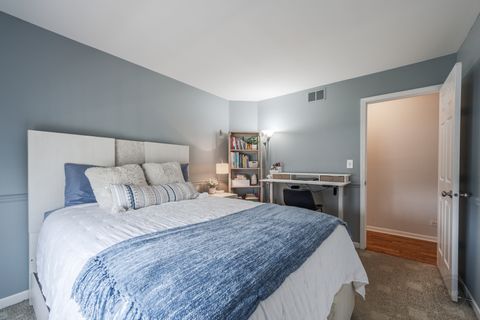 Tiny photo for 176 Jefferson Lane, Streamwood, IL 60107 (MLS # 12595419)