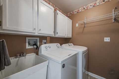 Tiny photo for 176 Jefferson Lane, Streamwood, IL 60107 (MLS # 12595419)