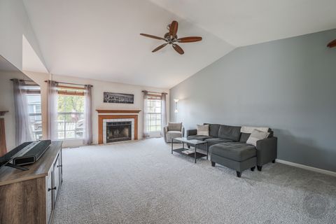 Tiny photo for 176 Jefferson Lane, Streamwood, IL 60107 (MLS # 12595419)
