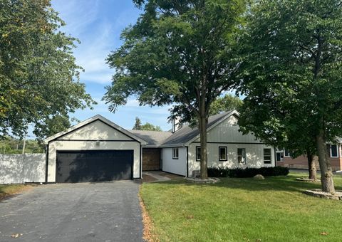 A home in Glen Ellyn