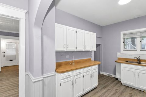 Tiny photo for 209 E Washington Street, West Chicago, IL 60185 (MLS # 12484892)