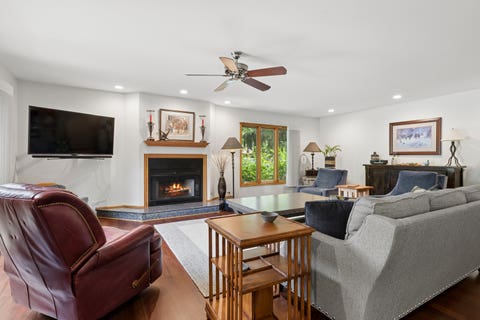 Tiny photo for 1016 Rene Court, Park Ridge, IL 60068 (MLS # 12656221)