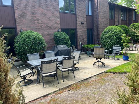 Tiny photo for 1016 Rene Court, Park Ridge, IL 60068 (MLS # 12656221)