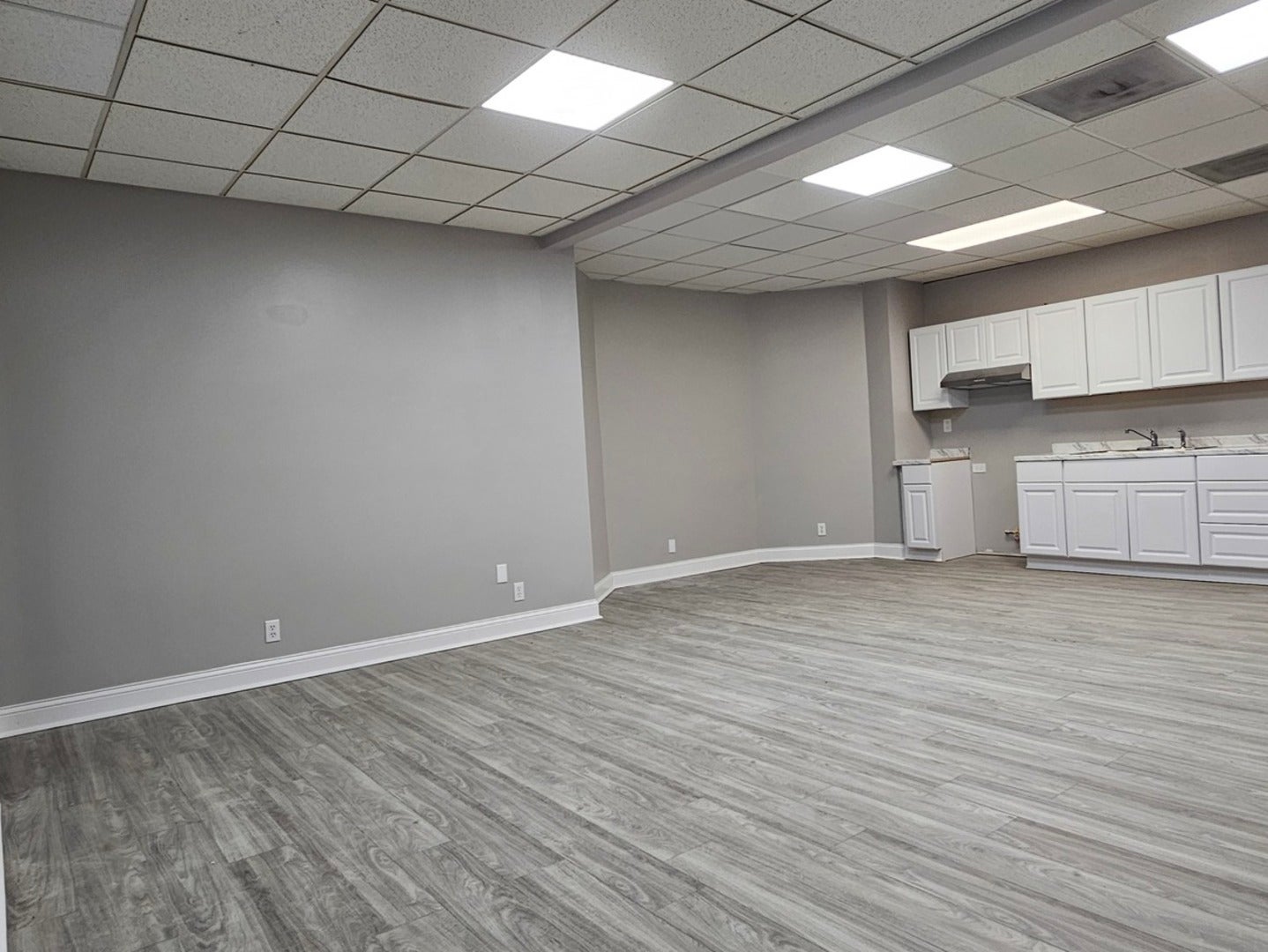 3607 W 26TH Street 1