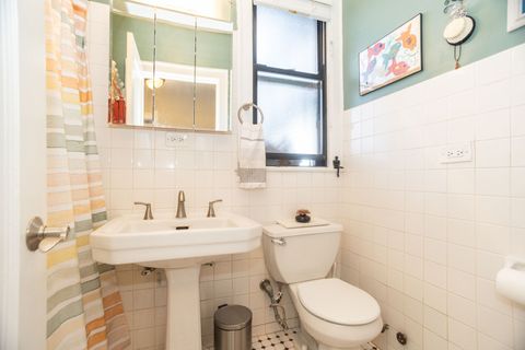 Tiny photo for 7649 N EASTLAKE Terrace #1B, Chicago, IL 60626 (MLS # 12581475)