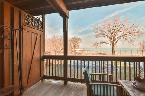 Tiny photo for 7649 N EASTLAKE Terrace #1B, Chicago, IL 60626 (MLS # 12581475)