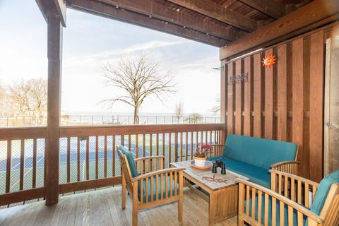 Tiny photo for 7649 N EASTLAKE Terrace #1B, Chicago, IL 60626 (MLS # 12581475)