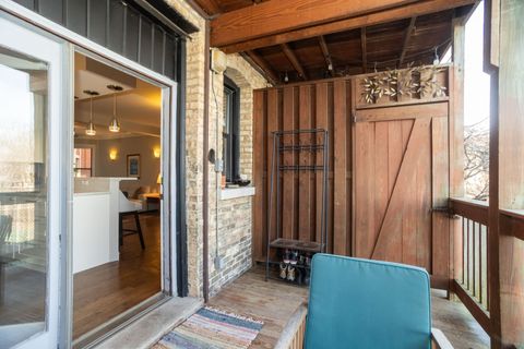 Tiny photo for 7649 N EASTLAKE Terrace #1B, Chicago, IL 60626 (MLS # 12581475)