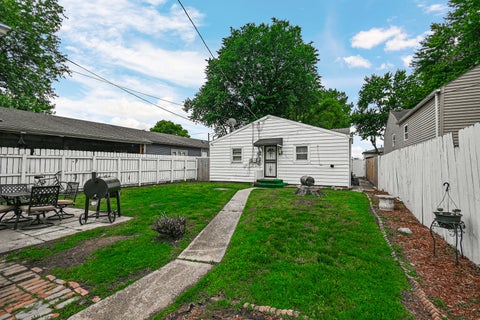 Tiny photo for 14041 S Calhoun Avenue, Burnham, IL 60633 (MLS # 12758433)
