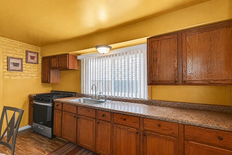 Tiny photo for 14041 S Calhoun Avenue, Burnham, IL 60633 (MLS # 12758433)