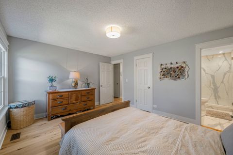 Tiny photo for 876 Stradford Circle #A1, Buffalo Grove, IL 60089 (MLS # 12520230)