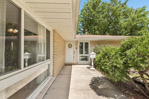 Tiny photo for 5460 Adeline Place, Oak Forest, IL 60452 (MLS # 12703376)