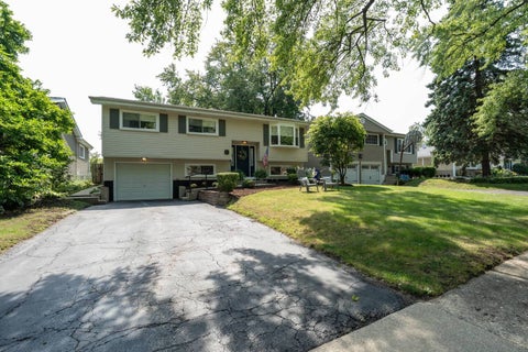 Photo of 1214 Wilson Avenue, Wheaton, IL 60189 (MLS # 12749878)