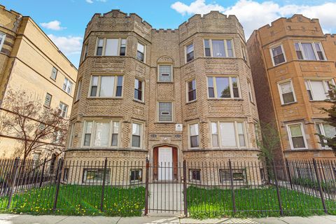 8133-8135 S Ingleside Avenue Chicago IL 60619