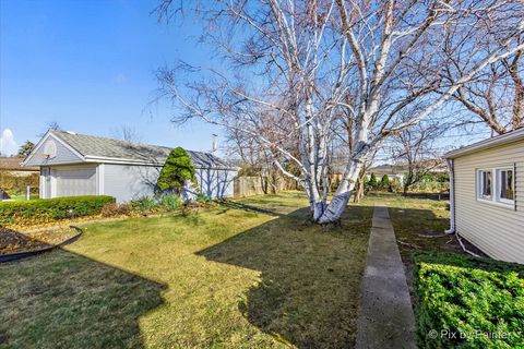 A home in Norridge