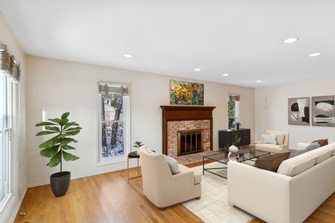 Tiny photo for 1315 Gail Drive, Buffalo Grove, IL 60089 (MLS # 12533793)