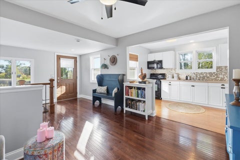 Tiny photo for 2413 Alton Road, McHenry, IL 60050 (MLS # 12781888)