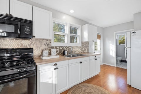 Tiny photo for 2413 Alton Road, McHenry, IL 60050 (MLS # 12781888)