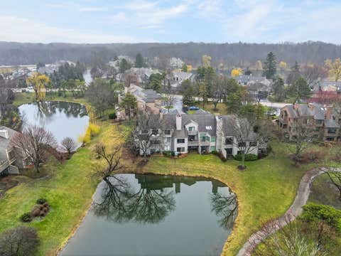 Tiny photo for 962 Shoreline Road #898, Lake Barrington, IL 60010 (MLS # 12714888)
