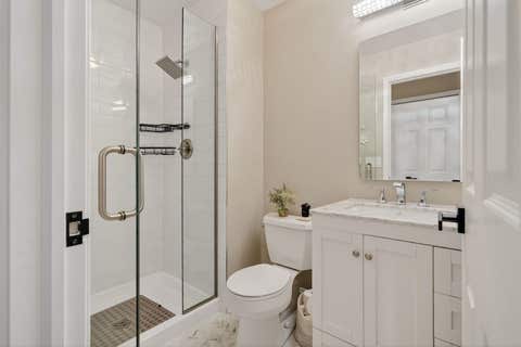 Tiny photo for 962 Shoreline Road #898, Lake Barrington, IL 60010 (MLS # 12714888)