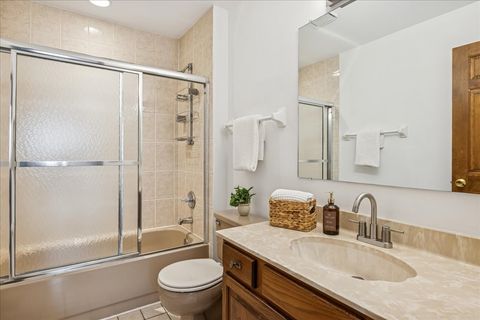 Tiny photo for 1012 Hobson Drive, Buffalo Grove, IL 60089 (MLS # 12408877)