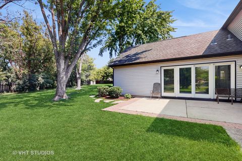Tiny photo for 1012 Hobson Drive, Buffalo Grove, IL 60089 (MLS # 12408877)