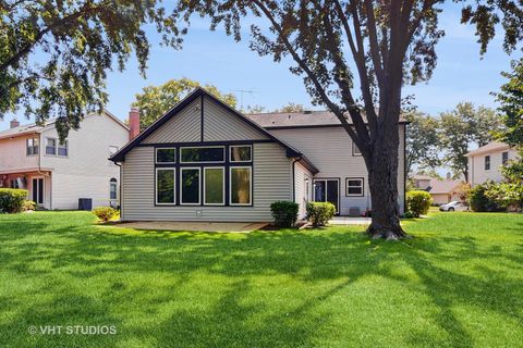 Tiny photo for 1012 Hobson Drive, Buffalo Grove, IL 60089 (MLS # 12408877)