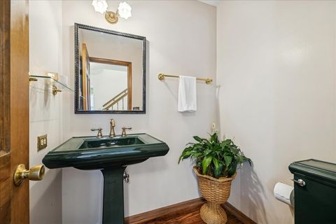 Tiny photo for 1012 Hobson Drive, Buffalo Grove, IL 60089 (MLS # 12408877)