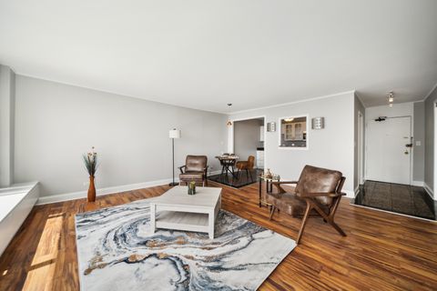 Tiny photo for 5455 N Sheridan Road #3804, Chicago, IL 60640 (MLS # 12438124)
