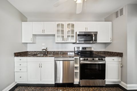 Tiny photo for 5455 N Sheridan Road #3804, Chicago, IL 60640 (MLS # 12438124)
