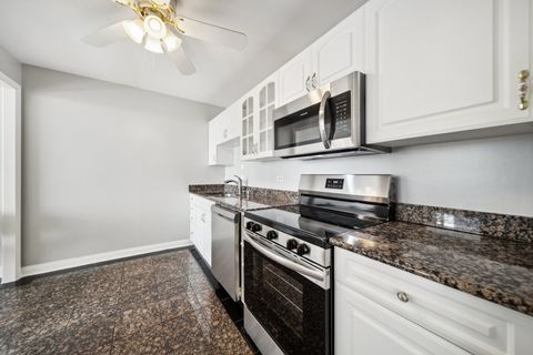 Tiny photo for 5455 N Sheridan Road #3804, Chicago, IL 60640 (MLS # 12438124)