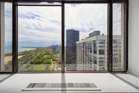 Tiny photo for 5455 N Sheridan Road #3804, Chicago, IL 60640 (MLS # 12438124)