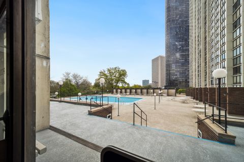 Tiny photo for 5455 N Sheridan Road #3804, Chicago, IL 60640 (MLS # 12438124)