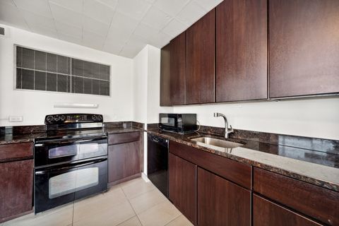 Tiny photo for 5455 N Sheridan Road #3804, Chicago, IL 60640 (MLS # 12438124)