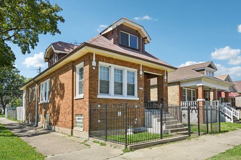 Tiny photo for 8358 S Sangamon Street, Chicago, IL 60620 (MLS # 12507921)
