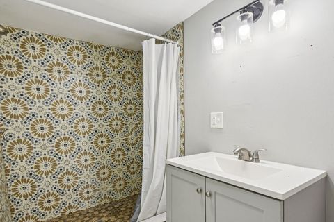 Tiny photo for 8358 S Sangamon Street, Chicago, IL 60620 (MLS # 12507921)