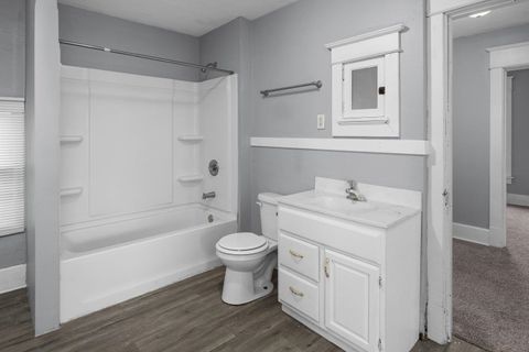 Tiny photo for 1321 W 13th St Street, Davenport, IA 52804 (MLS # 100000339)