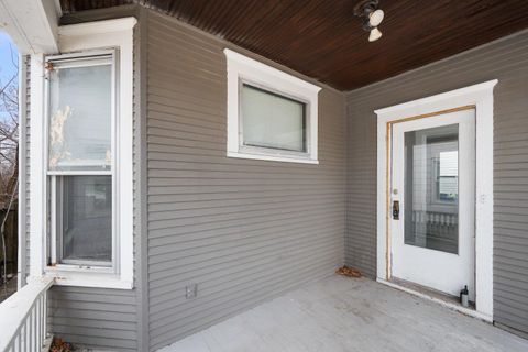 Tiny photo for 1321 W 13th St Street, Davenport, IA 52804 (MLS # 100000339)